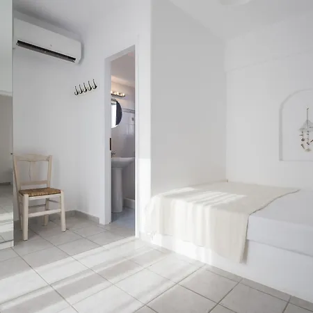 Hotel Cleopatra Seaside Homes Paros