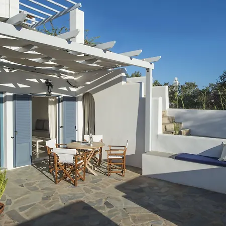 Cleopatra Seaside Homes Paros