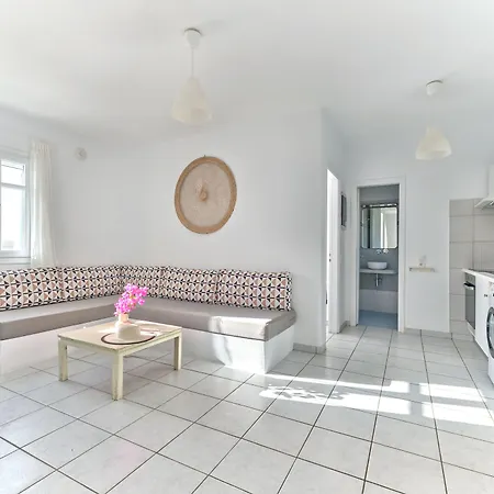 Hotel Cleopatra Seaside Homes Paros