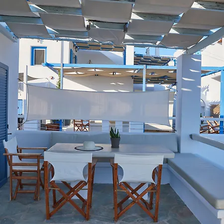 Hotel Cleopatra Seaside Homes Paros 3*