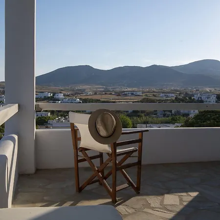 Hotel Cleopatra Seaside Homes Paros 3*
