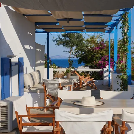 Cleopatra Seaside Homes Paros Hotel