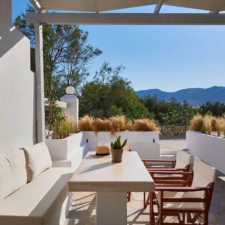 Cleopatra Seaside Homes Paros