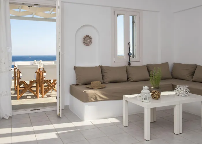 Cleopatra Seaside Homes Paros Hotel