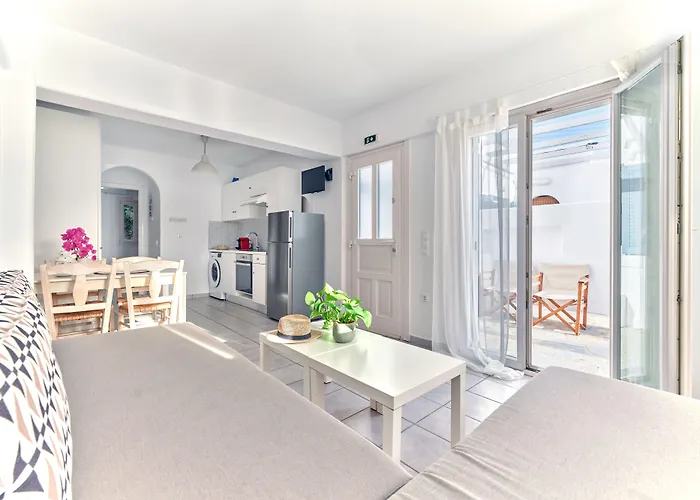 Hotel Cleopatra Seaside Homes Paros