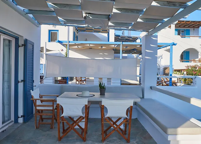 Cleopatra Seaside Homes Paros Hotel 3*
