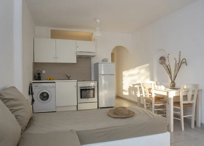 Hotel Cleopatra Seaside Homes Paros